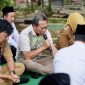 Menjelang HAB ke-80 Kemenag, Bupati Kebumen ziarah ke makam KH Abu Dardiri, tokoh asal Gombong yang mengusulkan lahirnya Kementerian Agama RI.