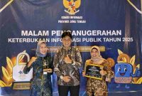Kabupaten Kebumen berhasil meraih predikat sebagai Kabupaten Informatif.
