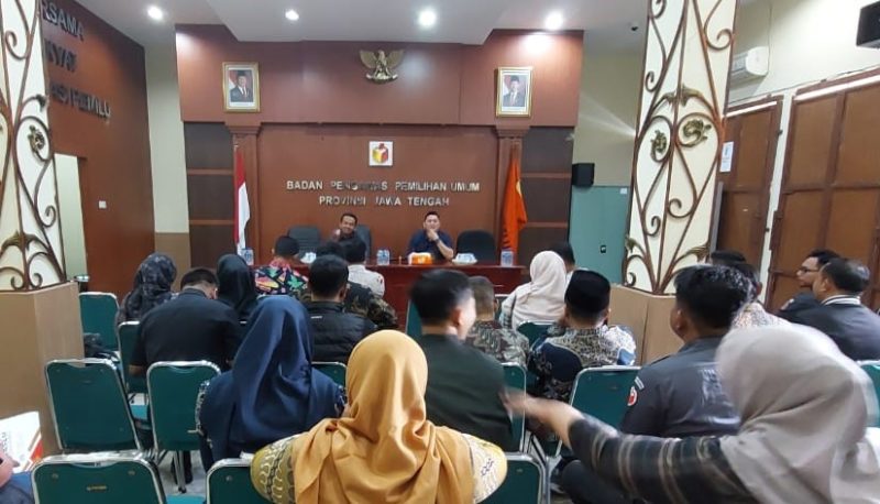 Bawaslu Kebumen hadiri Apel Konsolidasi Bawaslu Jateng. Evaluasi 2025 dan proyeksi 2026 fokus pada kegiatan non-budgeter dan penguatan pengawasan partisipatif.
