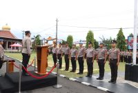 Sebanyak 76 personel Polres Kebumen naik pangkat pada 1 Januari 2026. Kapolres menekankan tanggung jawab moral dan profesional, serta ajak personel tanam pohon sebagai bentuk kepedulian lingkungan.