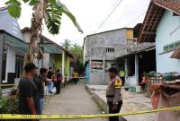 Pihak Polres Kebumen melakukan olah TKP kejadian.