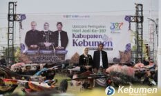 Kemeriahan Peringatan Hari Jadi ke-397 Kebumen dalam Balutan Adat Jawa